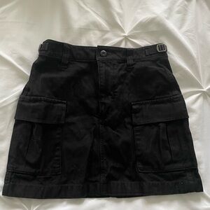 TNA Black Cargo Skirt